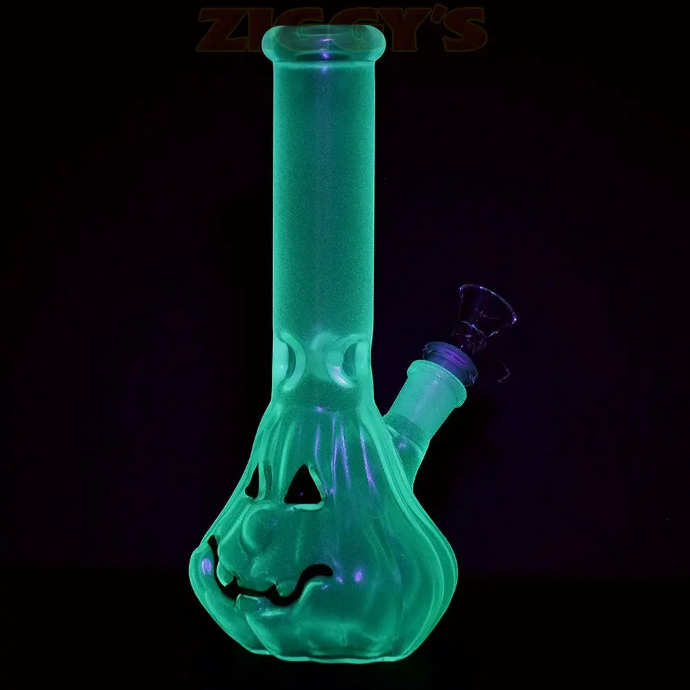 Glow In Dark Jack-O-Lantern Glass Bong - 9.25" / 14mm F Smoke Drop